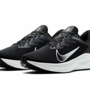 Nike black Women’s Zoom Winflo